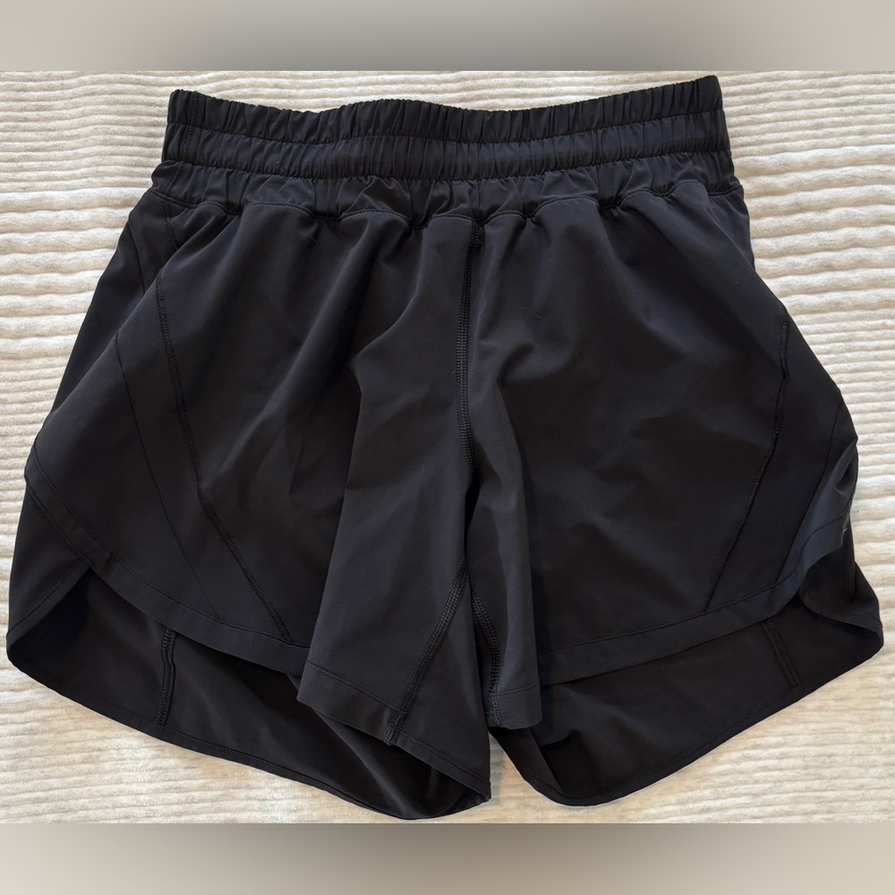 lululemon Track That Mid-Rise Lined Short 5" Black Size 6